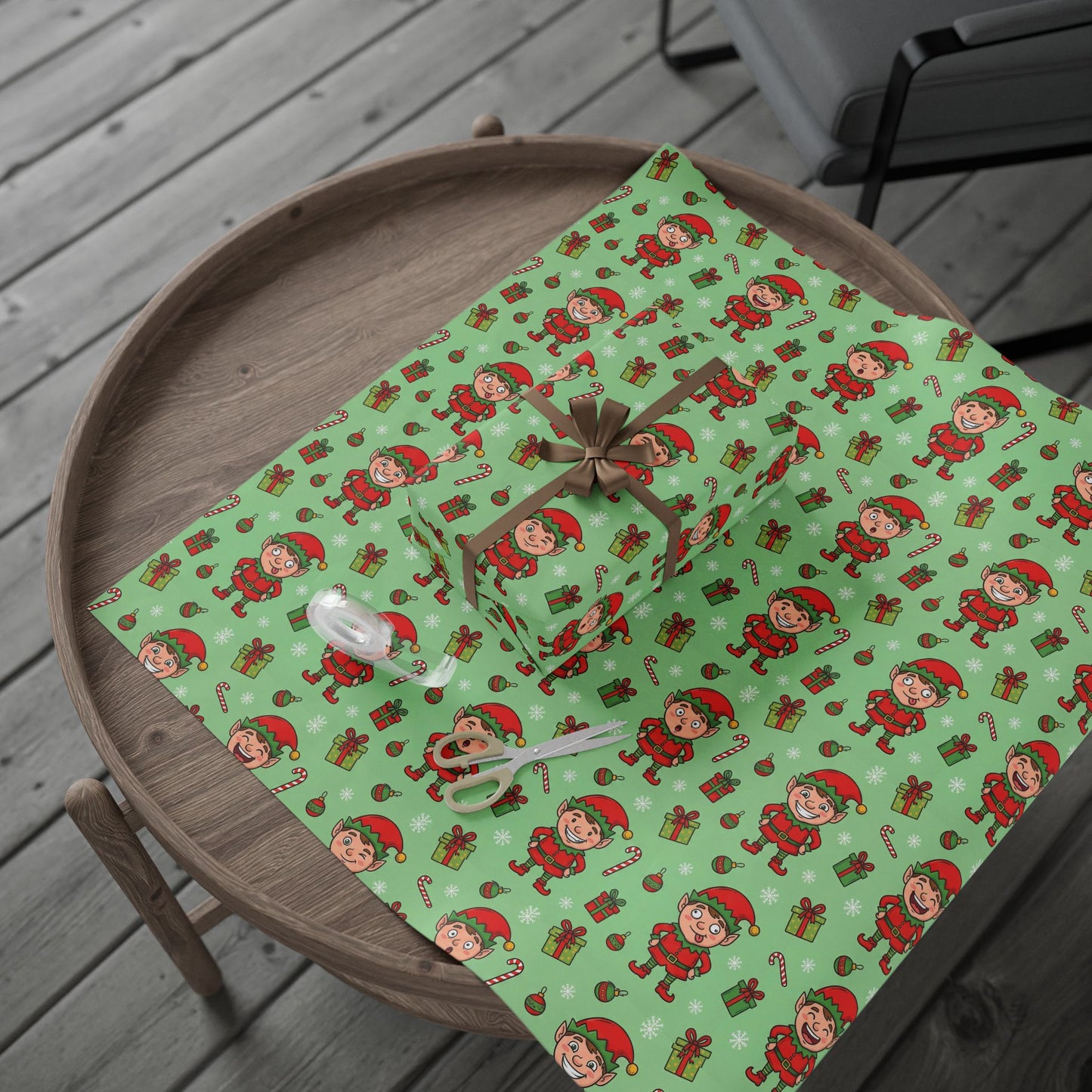 Personalize! Green Pattern with Elves, Presents & Candy Canes — Holiday Wrapping Paper Rolls