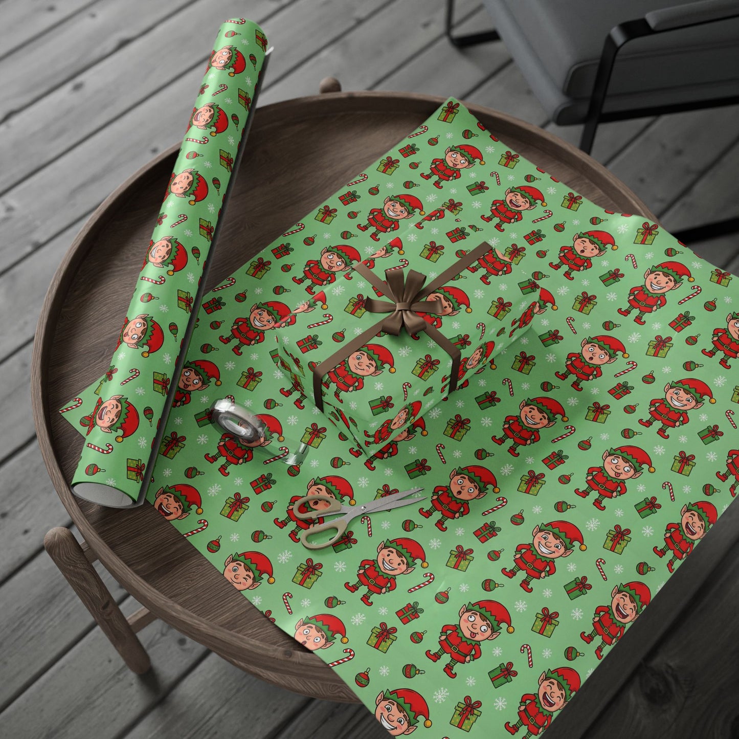 Personalize! Green Pattern with Elves, Presents & Candy Canes — Holiday Wrapping Paper Rolls