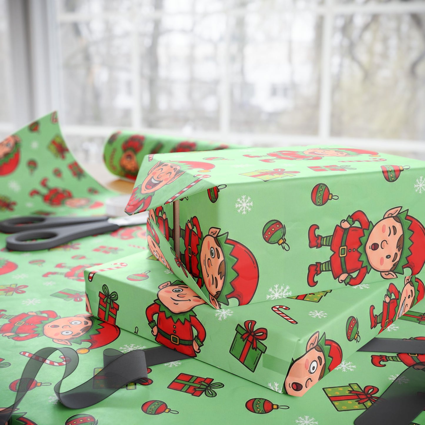 Personalize! Green Pattern with Elves, Presents & Candy Canes — Holiday Wrapping Paper Rolls